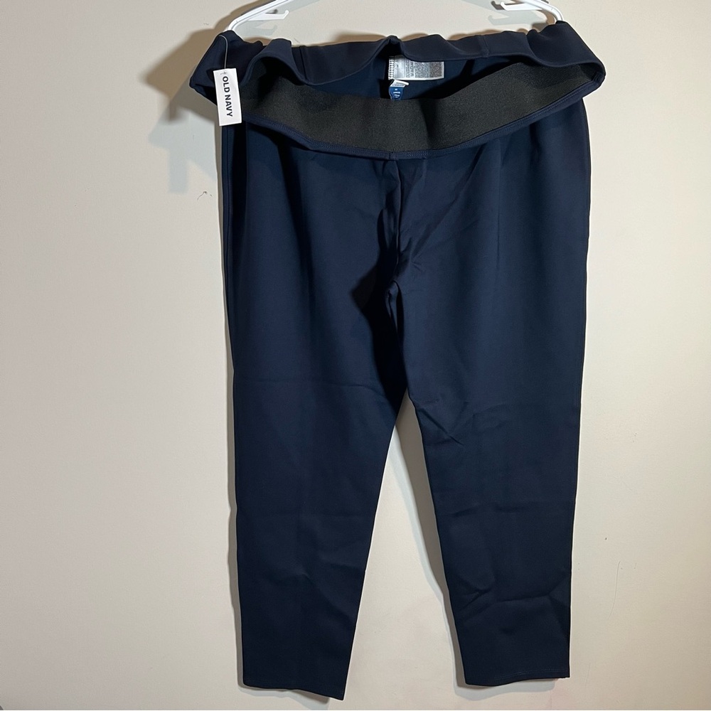 Old Navy Extra High Rise Women’s Plus Size Skinny Pants